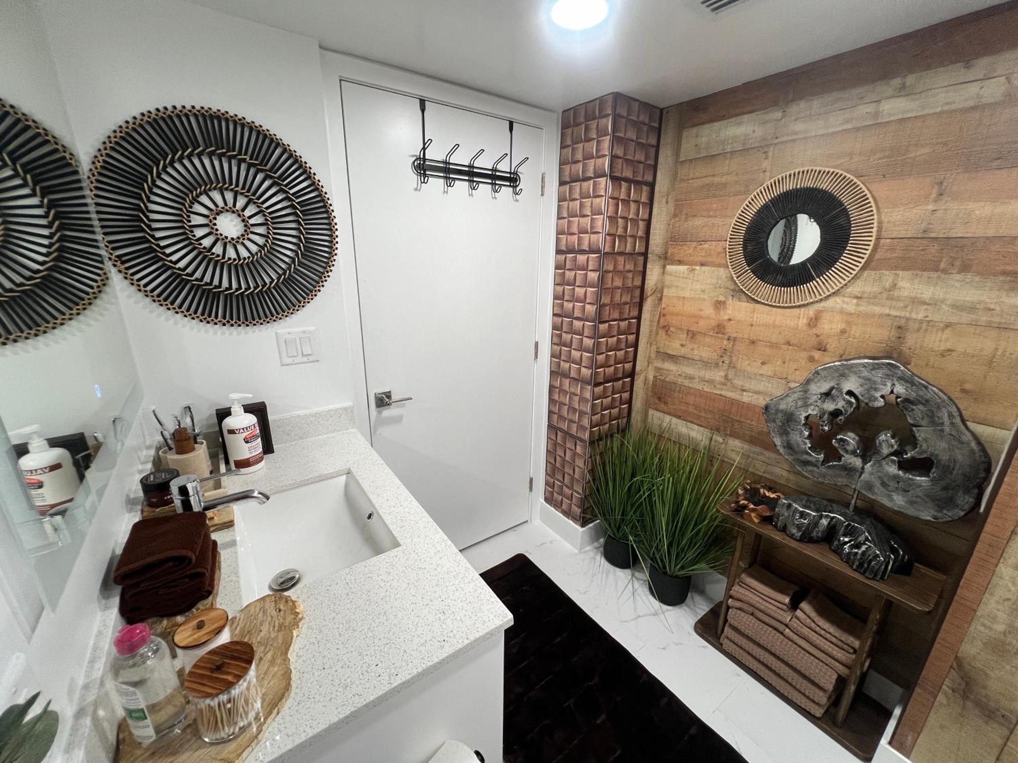 Miami Wood Apart Hotel New 2024 - Private Terrace - Free Garage - Beach 5 Min Hollywood Exterior photo