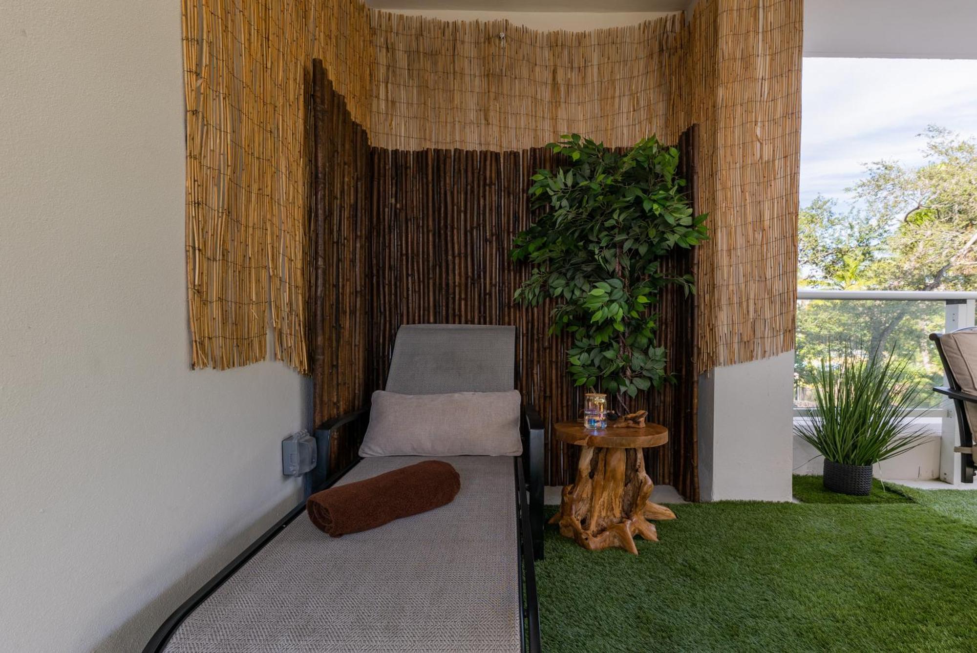 Miami Wood Apart Hotel New 2024 - Private Terrace - Free Garage - Beach 5 Min Hollywood Exterior photo