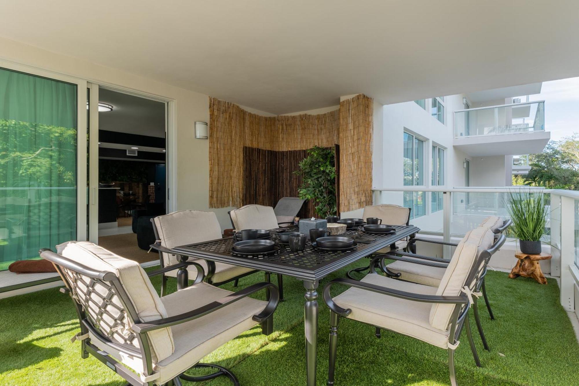 Miami Wood Apart Hotel New 2024 - Private Terrace - Free Garage - Beach 5 Min Hollywood Exterior photo