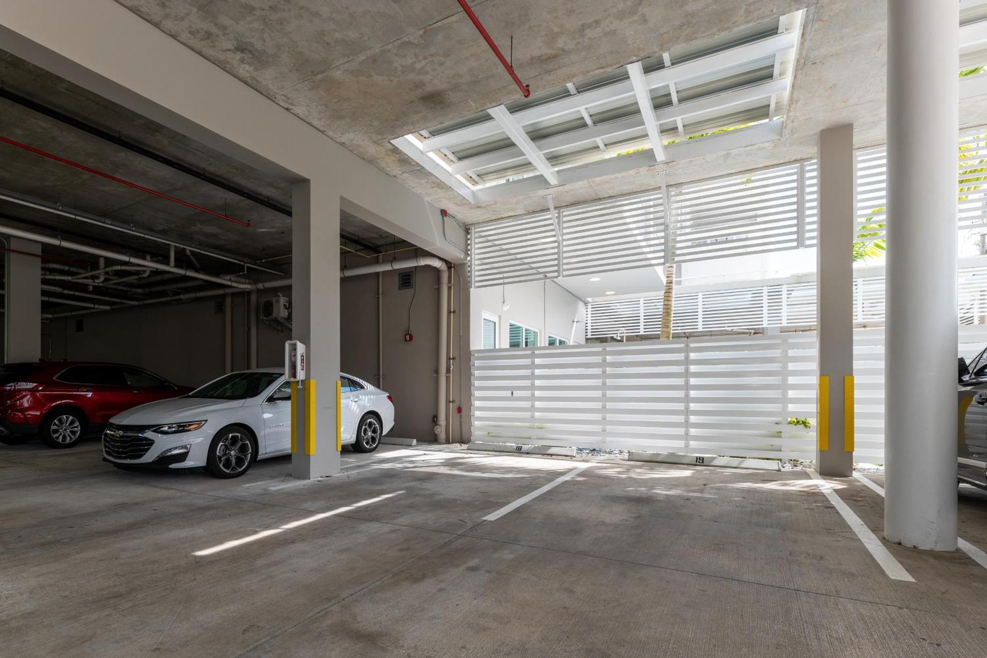 Miami Wood Apart Hotel New 2024 - Private Terrace - Free Garage - Beach 5 Min Hollywood Exterior photo